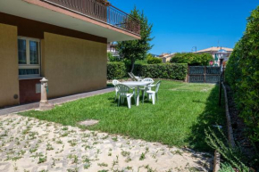 M152 - Marcelli, nuovo trilocale con giardino